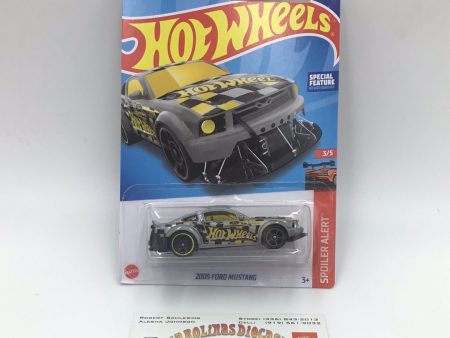 2022 hot wheels #146 2005 Ford Mustang 21F Online now