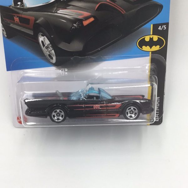 2022 hot wheels g case #131 TV Series Batmobile 119B Fashion