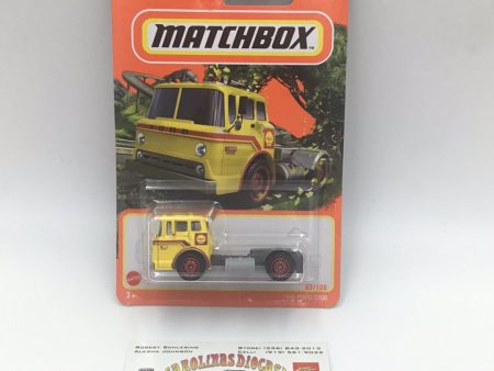 2022 matchbox  #63 1965 Ford C900 shell 28H Supply