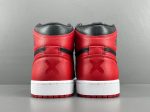 AIR JORDAN 1 RETRO
HIGH BAN Fashion