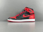 AIR JORDAN 1 RETRO
HIGH BAN Fashion