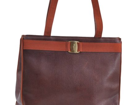 Authentic Salvatore Ferragamo Vara Leather Shoulder Tote Bag Brown SF H5852 For Sale