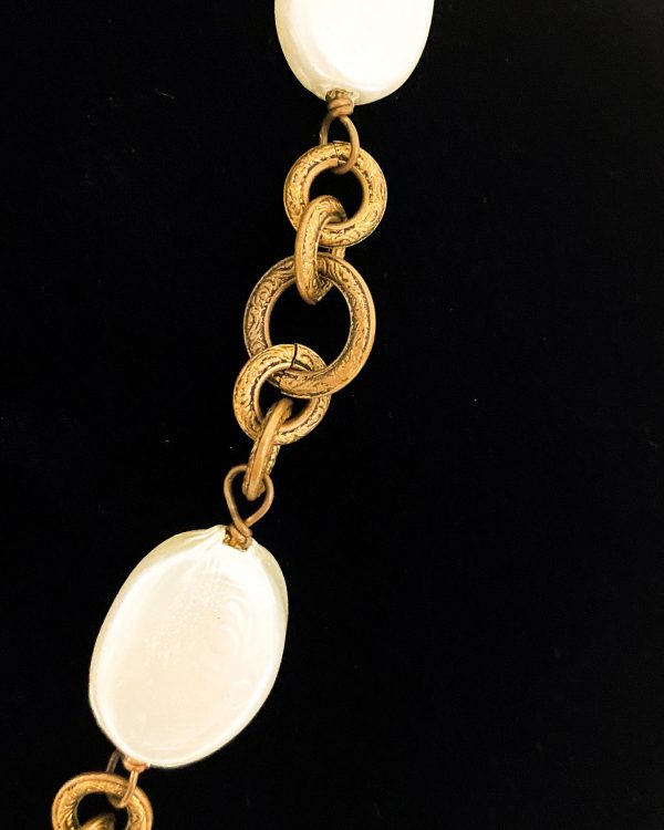 Pearl and Gilt Metal Chain Drop Necklace Fashion